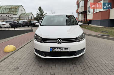 Мінівен Volkswagen Touran 2011 в Вараші