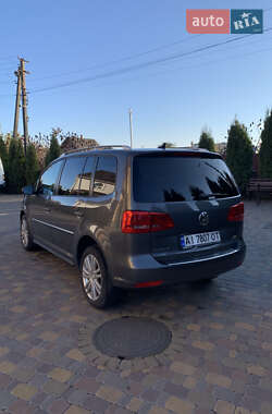 Минивэн Volkswagen Touran 2010 в Кагарлыке