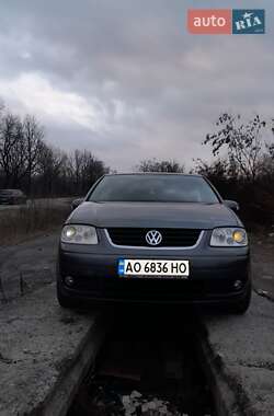 Мінівен Volkswagen Touran 2005 в Мукачевому