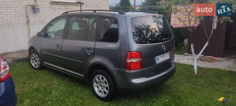 Volkswagen Touran 2006
