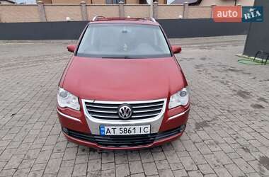Минивэн Volkswagen Touran 2007 в 