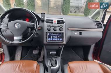 Минивэн Volkswagen Touran 2007 в 