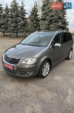 Минивэн Volkswagen Touran 2008 в Вознесенске