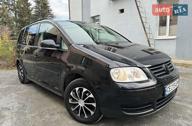 Минивэн Volkswagen Touran 2006 в Сокирянах