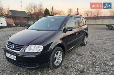 Минивэн Volkswagen Touran 2004 в Снятине