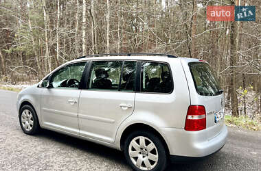 Минивэн Volkswagen Touran 2004 в Ковеле