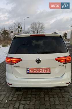 Микровэн Volkswagen Touran 2017 в Стрые