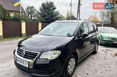 Минивэн Volkswagen Touran 2007 в Киеве