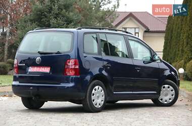 Минивэн Volkswagen Touran 2006 в Сарнах