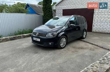 Минивэн Volkswagen Touran 2015 в Киеве