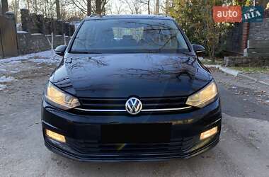 Микровэн Volkswagen Touran 2016 в Киеве