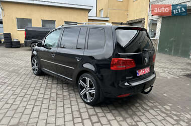 Минивэн Volkswagen Touran 2011 в Киеве