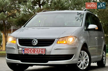 Минивэн Volkswagen Touran 2007 в Дрогобыче