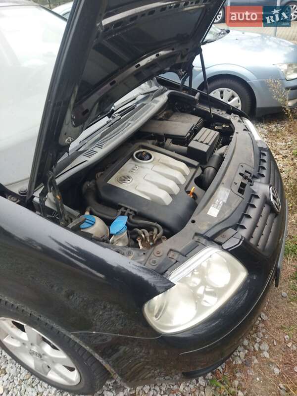 Минивэн Volkswagen Touran 2003 в Луцке