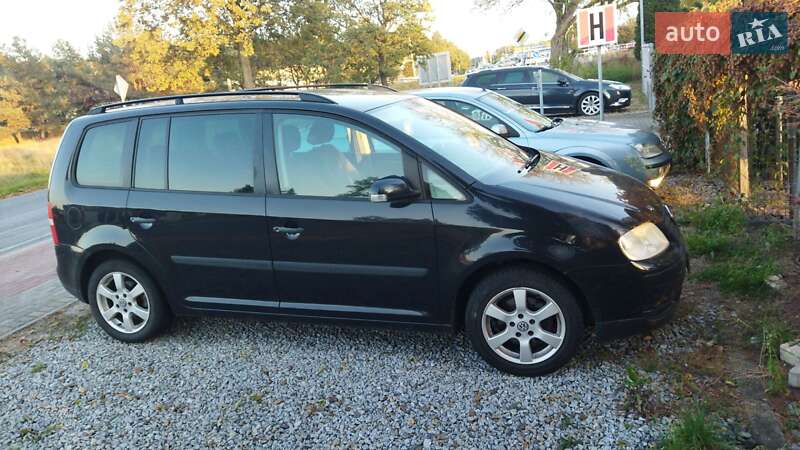 Минивэн Volkswagen Touran 2003 в Луцке