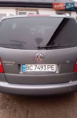 Мінівен Volkswagen Touran 2004 в Самборі