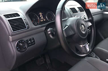 Минивэн Volkswagen Touran 2012 в Луцке