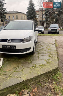 Мінівен Volkswagen Touran 2014 в Ямполі