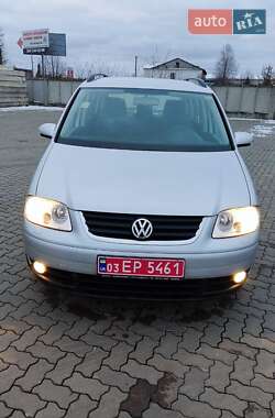 Мінівен Volkswagen Touran 2006 в Сарнах