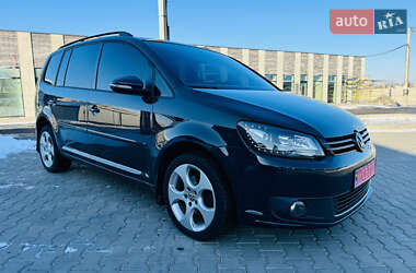 Мінівен Volkswagen Touran 2014 в Білій Церкві