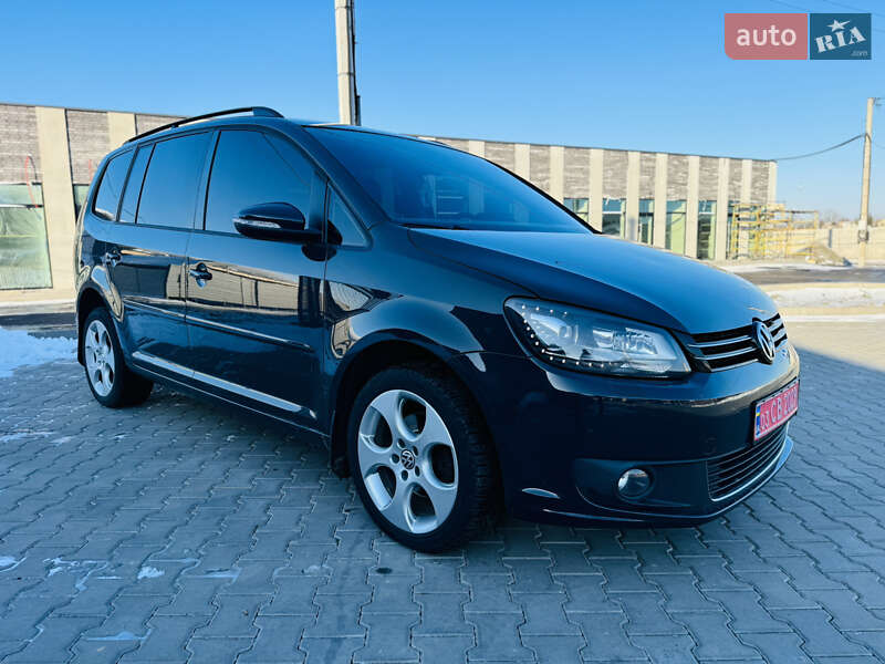 Мінівен Volkswagen Touran 2014 в Білій Церкві