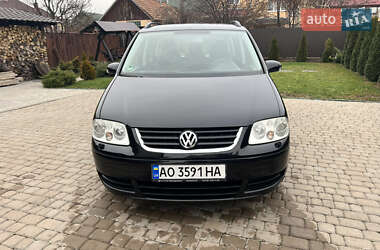 Мінівен Volkswagen Touran 2006 в Мукачевому