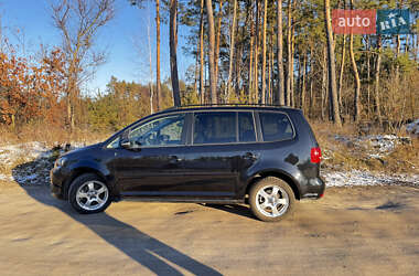 Минивэн Volkswagen Touran 2013 в Сарнах