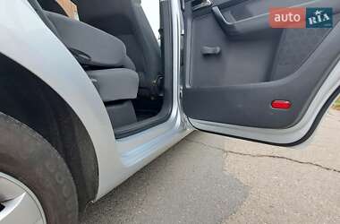 Минивэн Volkswagen Touran 2004 в 