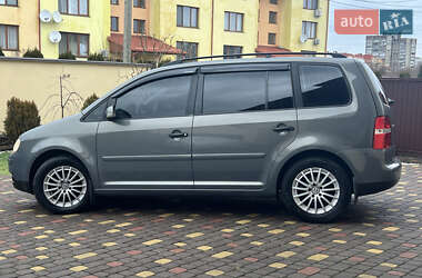 Минивэн Volkswagen Touran 2006 в Львове