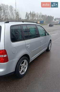 Мінівен Volkswagen Touran 2006 в Ковелі