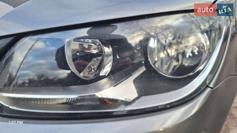 Минивэн Volkswagen Touran 2013 в Киеве