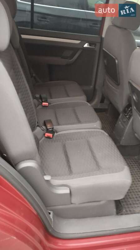 Минивэн Volkswagen Touran 2008 в Полтаве фото 4 Минивэн Volkswagen Touran 2008 в Полтаве