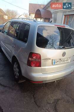 Минивэн Volkswagen Touran 2008 в Олевске