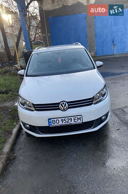 Мінівен Volkswagen Touran 2014 в Тернополі