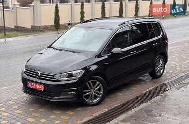 Микровэн Volkswagen Touran 2021 в Сваляве