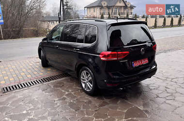 Микровэн Volkswagen Touran 2021 в Сваляве