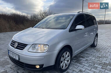 Мінівен Volkswagen Touran 2003 в Чернівцях