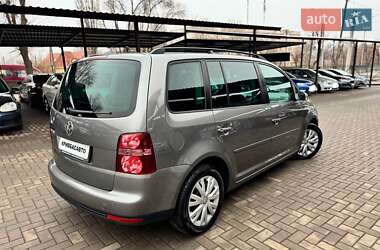 Мінівен Volkswagen Touran 2006 в Кривому Розі