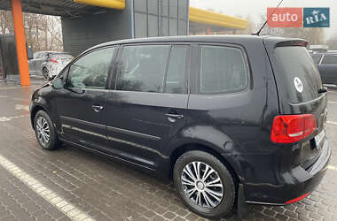 Мінівен Volkswagen Touran 2014 в Верхньодніпровську