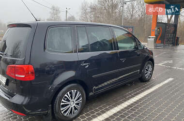 Мінівен Volkswagen Touran 2014 в Верхньодніпровську