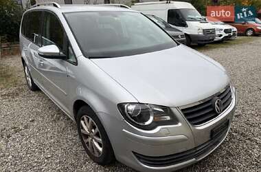 Мінівен Volkswagen Touran 2010 в Коростені