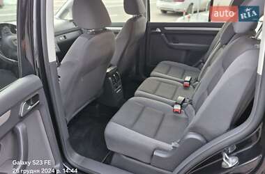 Минивэн Volkswagen Touran 2014 в Киеве