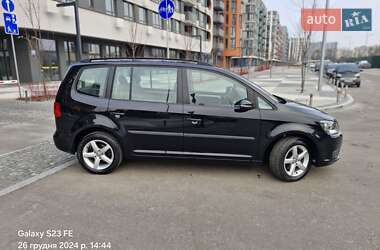 Минивэн Volkswagen Touran 2014 в Киеве