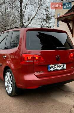 Мінівен Volkswagen Touran 2013 в Лубнах