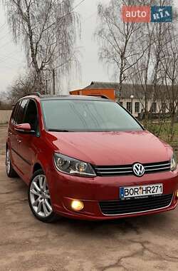 Мінівен Volkswagen Touran 2013 в Лубнах