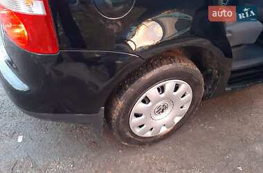 Мінівен Volkswagen Touran 2004 в Полтаві