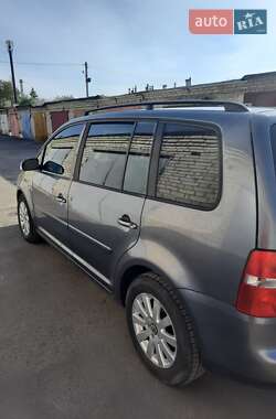 Минивэн Volkswagen Touran 2005 в Луцке