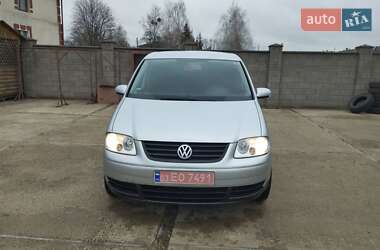 Мінівен Volkswagen Touran 2003 в Дубровиці