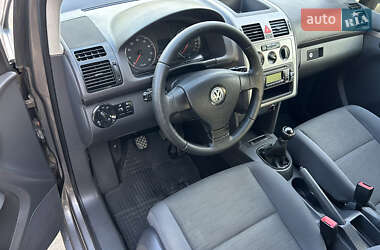 Мінівен Volkswagen Touran 2010 в Надвірній