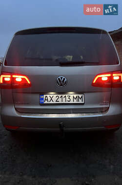 Микровэн Volkswagen Touran 2011 в Харькове